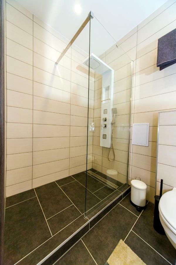 Res Apartman エゲル エクステリア 写真