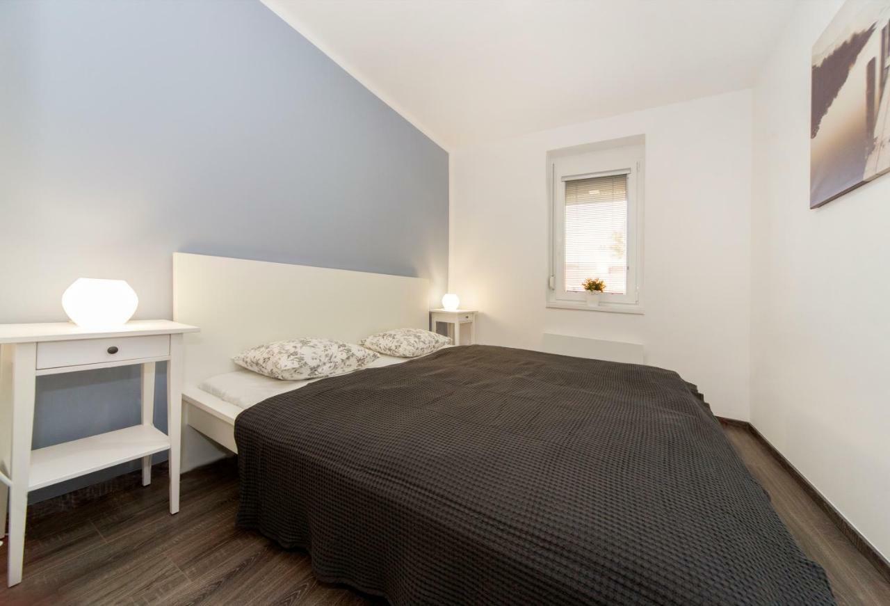 Res Apartman エゲル エクステリア 写真