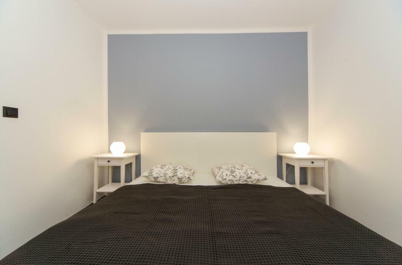 Res Apartman エゲル エクステリア 写真